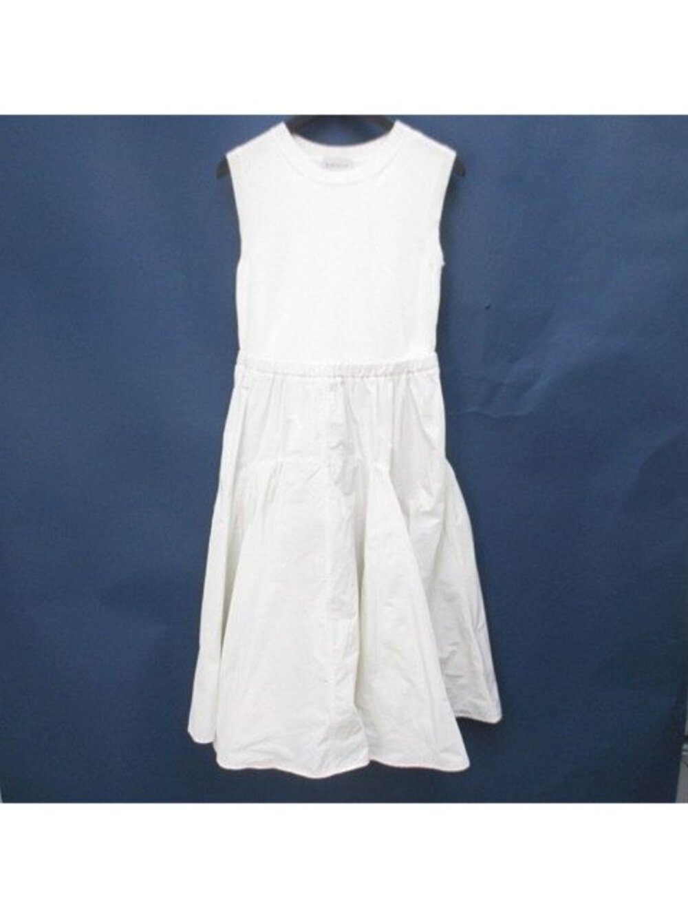 Moncler Abito Tricot Sleeveless Calfskin Length Flare Dress White Switch 12